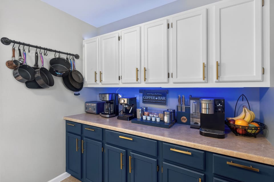 5 ways to brew: espresso, Keurig, French press, drip, Armenian