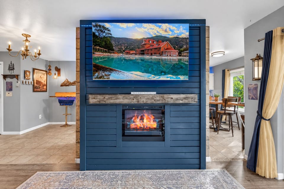 Unwind by the fire after a day soaking in Glenwood Springs' nearby hot springs!