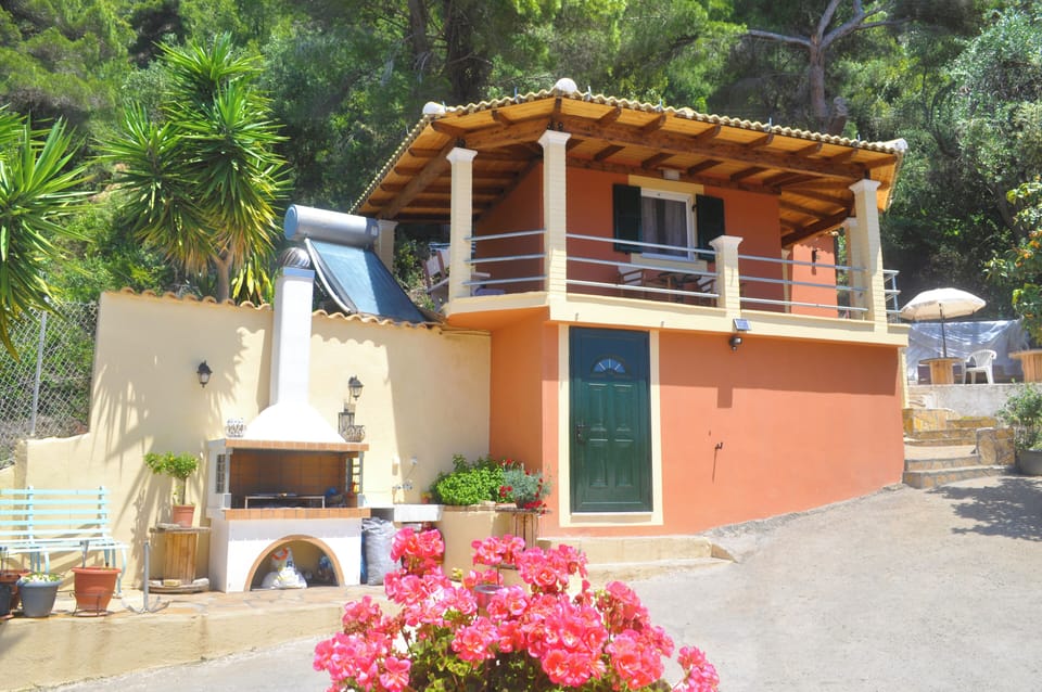 Apartment, 1 Bedroom, Smoking, Balcony | Front of property