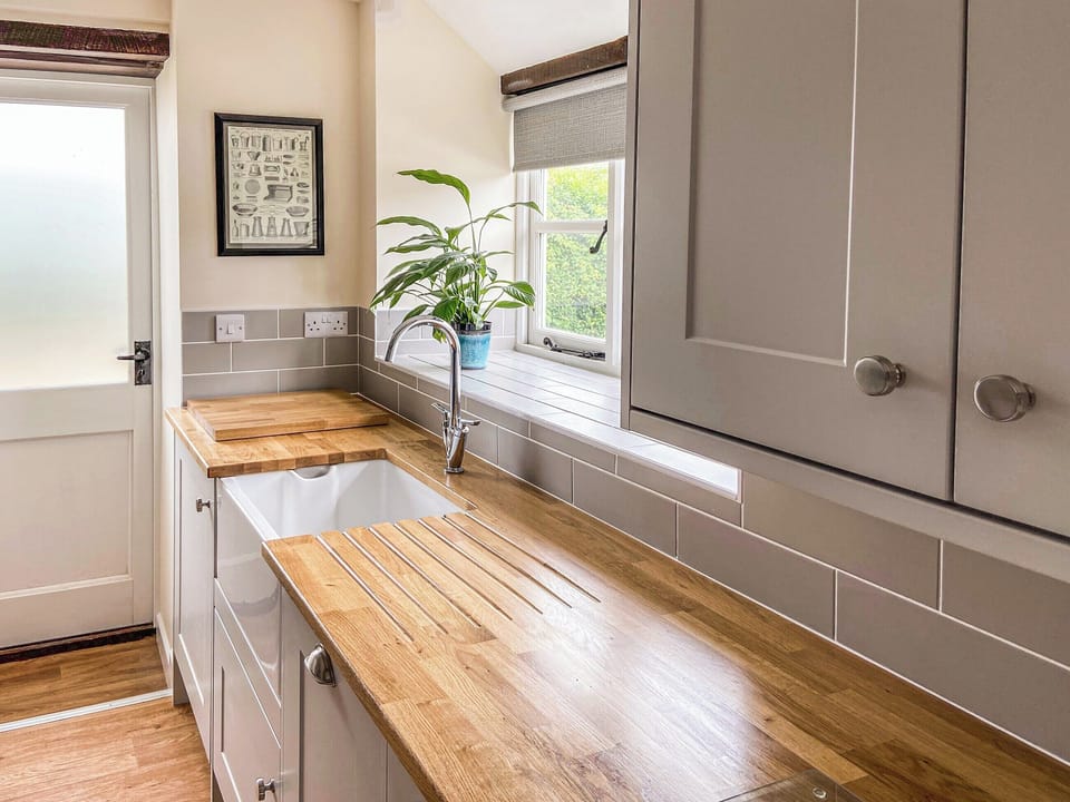 Kitchen area | The Old Dairy Annexe, Donyatt
