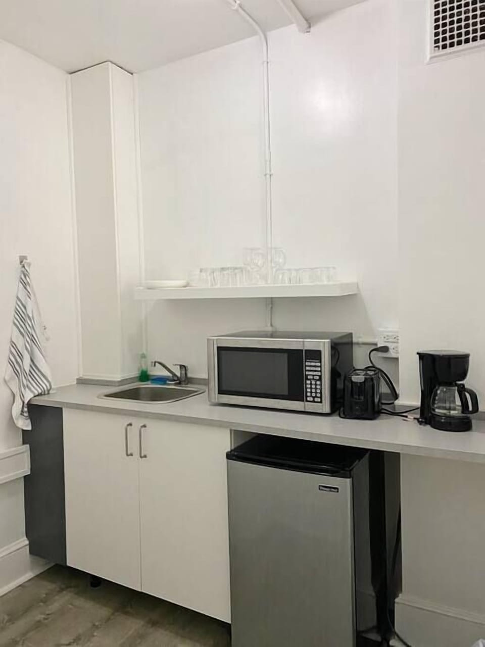 Kitchenette