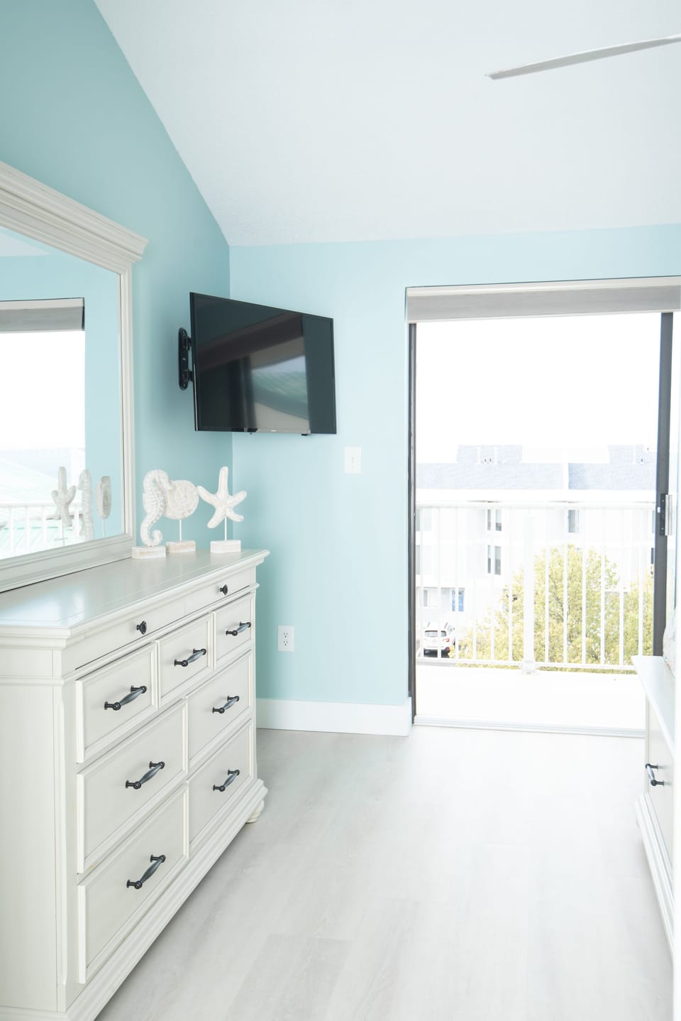 Second Floor en-suite Bedroom