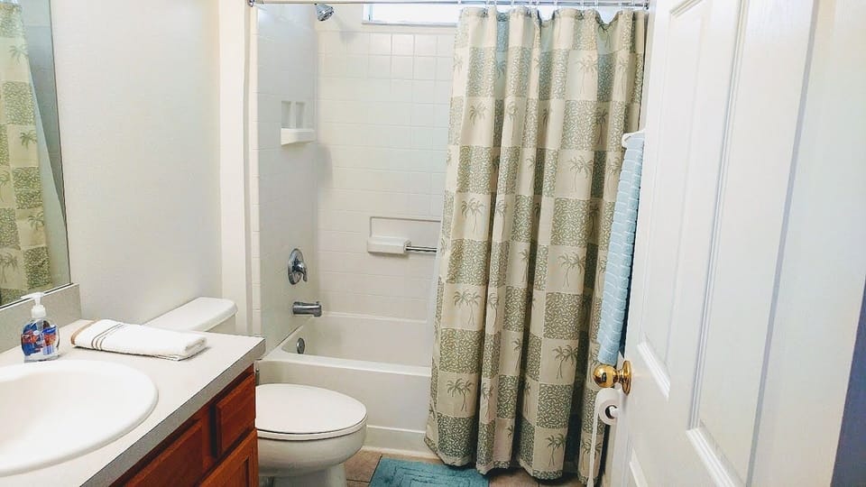 Family Bathroom.jpg