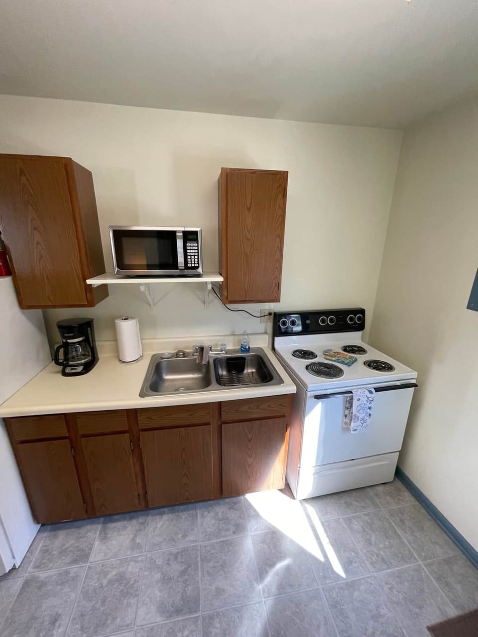 Kitchen (2)