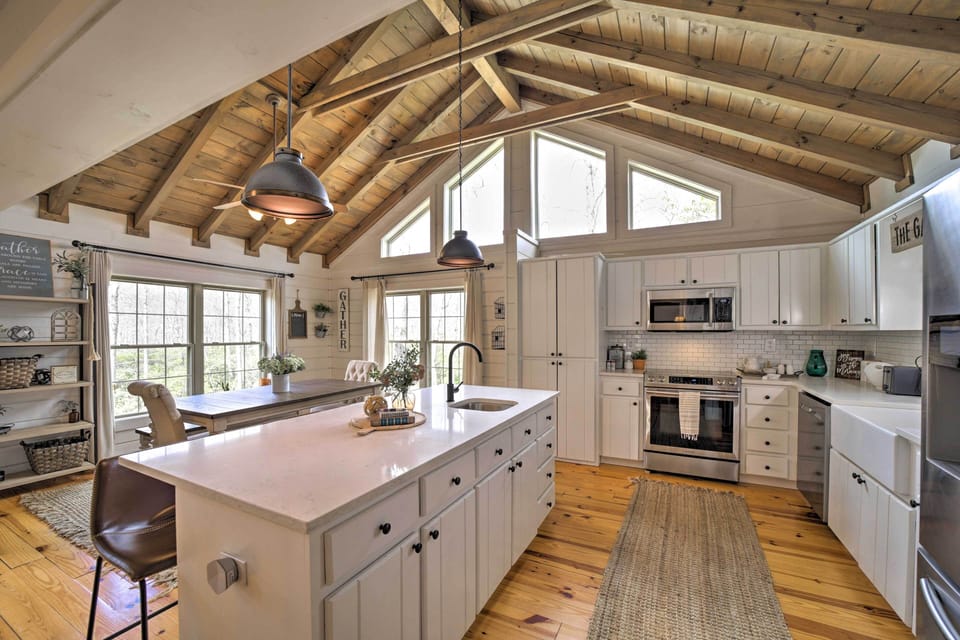 Kitchen | Fully Equipped