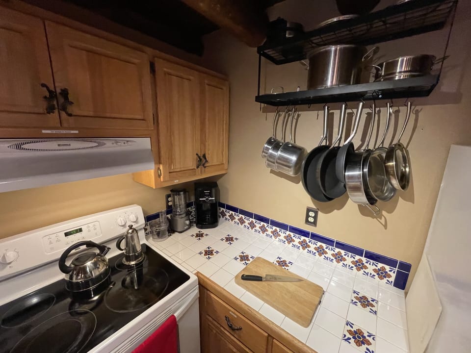 Excellent cookware and every accessory you need 