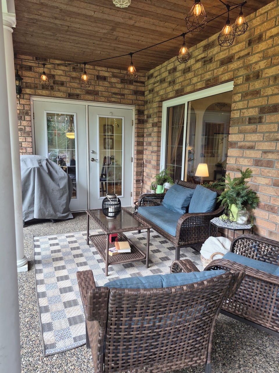 side porch