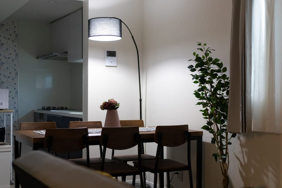 Standard House | In-room dining