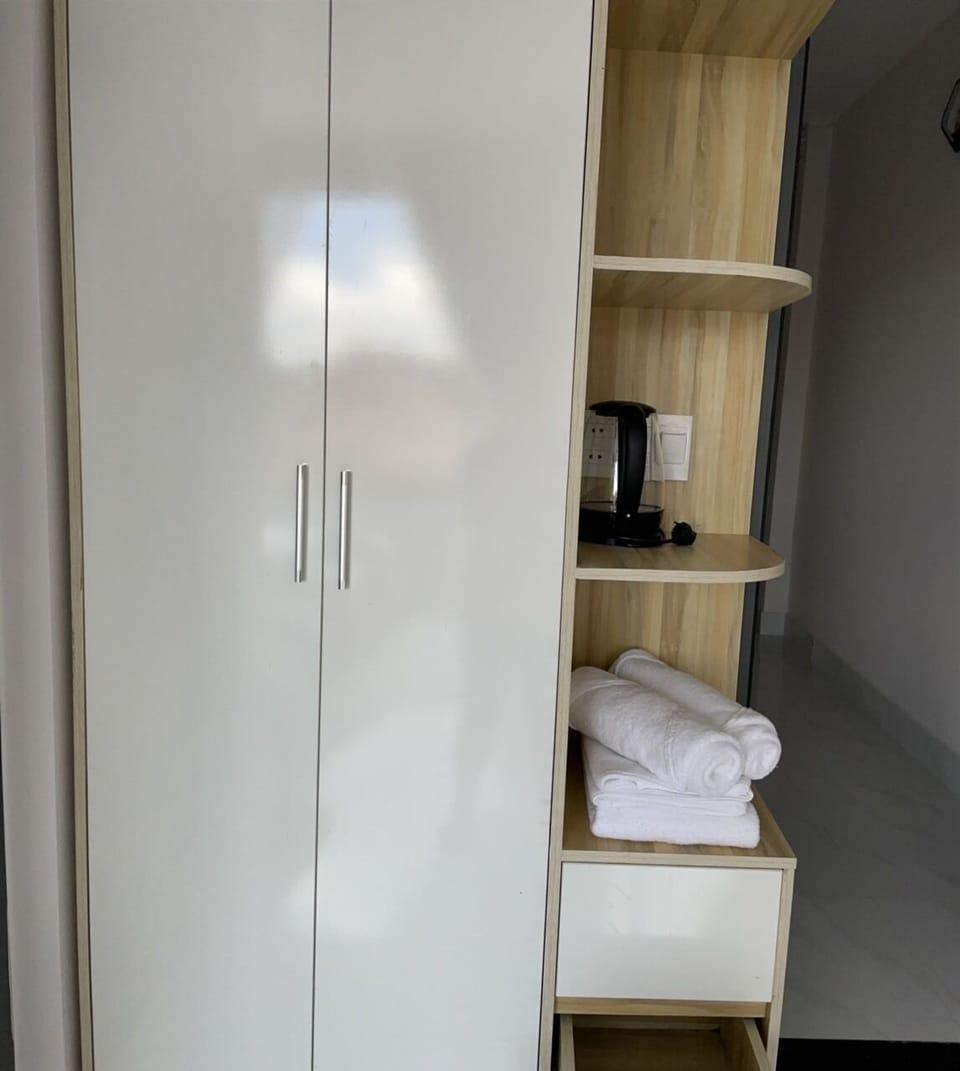 Desk, free WiFi, bed sheets