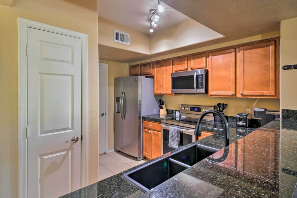 Fully Equipped Kitchen | Cooking Basics | Dishware & Flatware | Spices