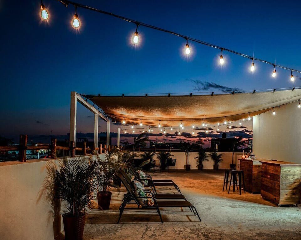 Spacious rooftap patio all for your personal enjoyment!