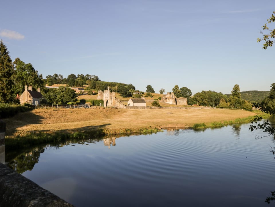 Cottage | Miscellaneous