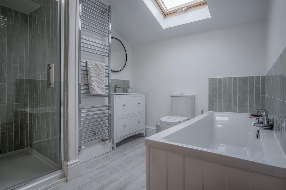 Noe Acre - 3 Bedroom Cottage - Tenby (8687)