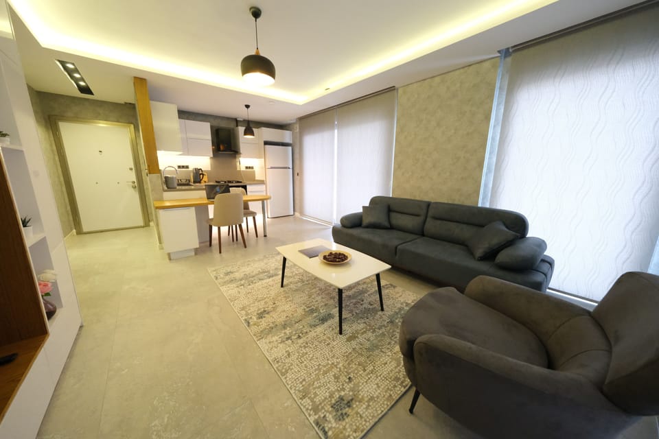 Luxury Apartment | 2 bedrooms, premium bedding, memory foam beds, in-room safe