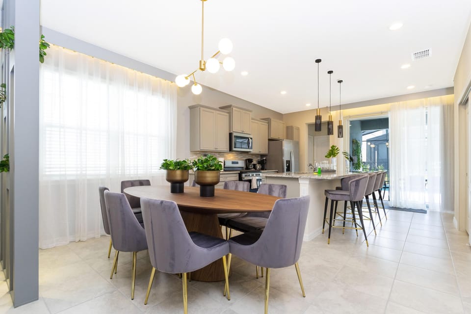 Dining table for 6