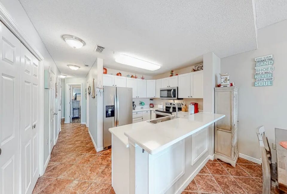 The open floor plan allows everyone to join in the fun!