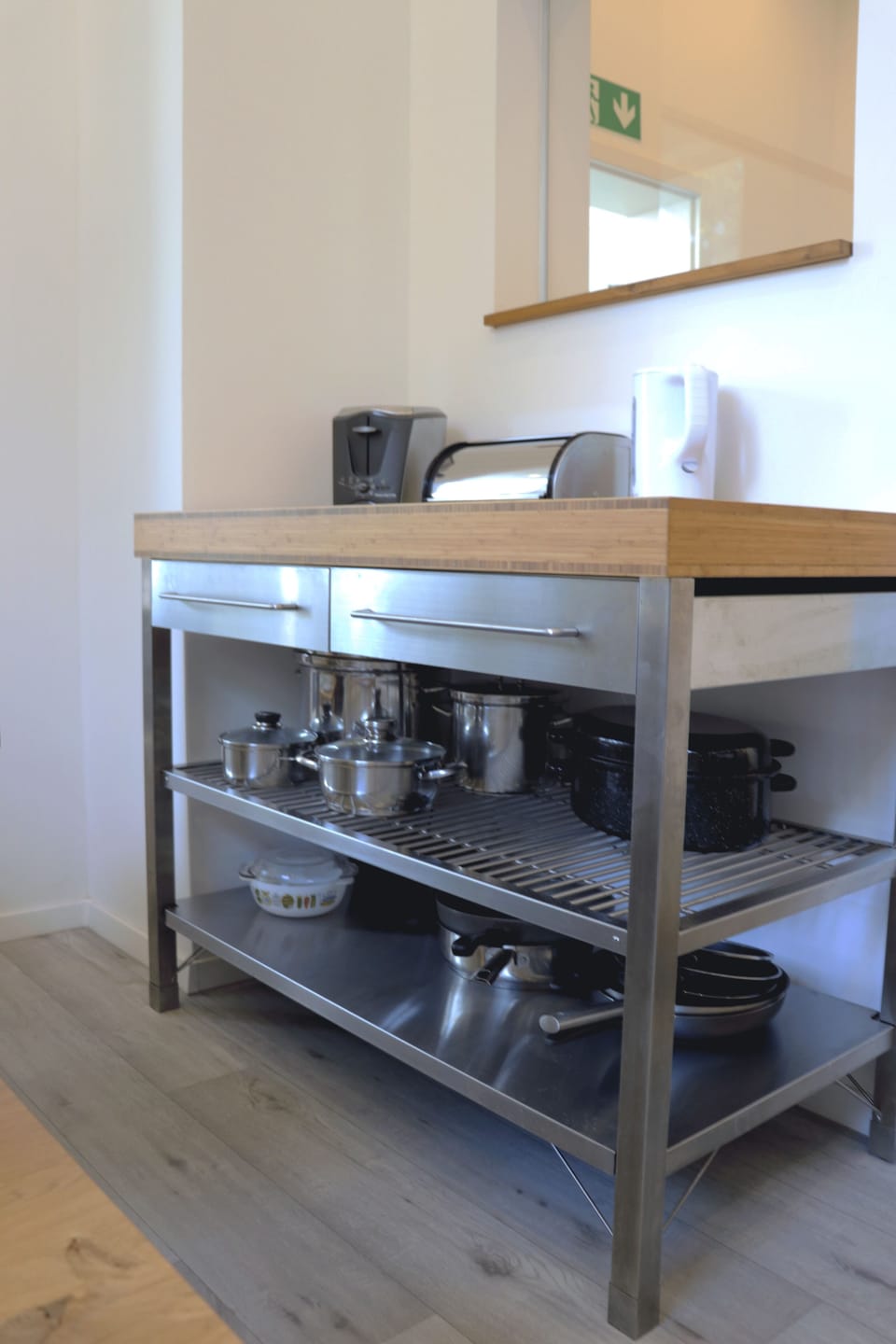 Shared fridge, microwave, oven, stovetop
