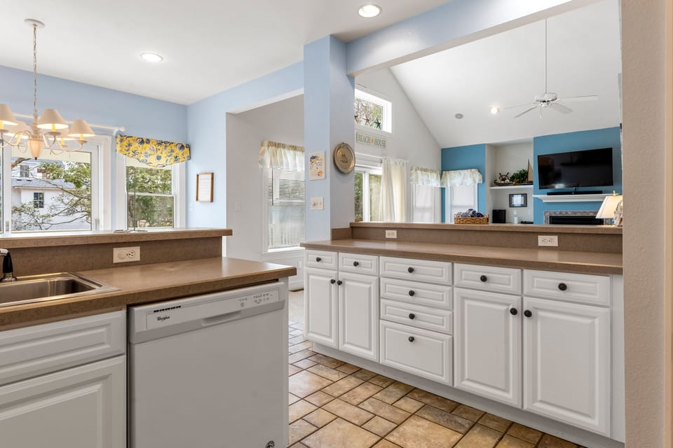 CC108: Currituck Club 108 | Bottom Level Kitchen