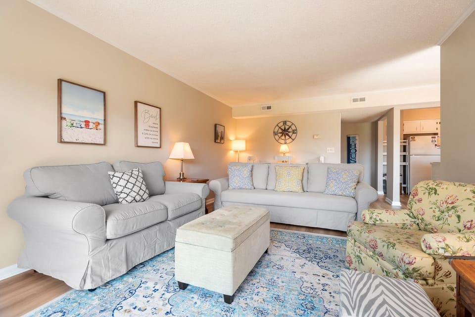VS5: Born In The Sand | Bottom Level Living Area