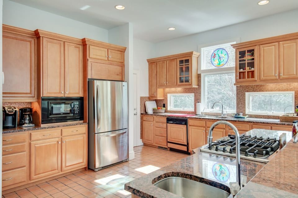 CC011: Casa del Sol | Bottom Level Kitchen