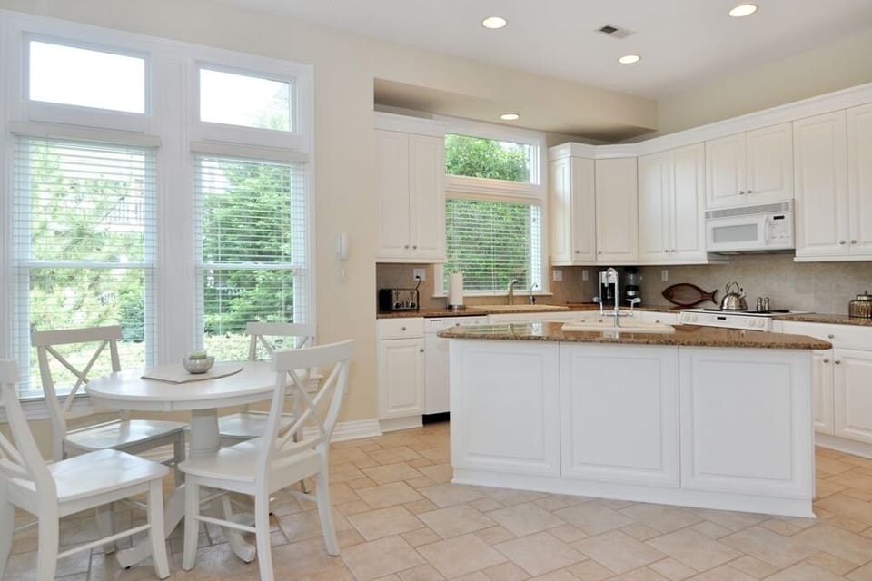 CC148: Array Of Sunshine | Bottom Level Kitchen