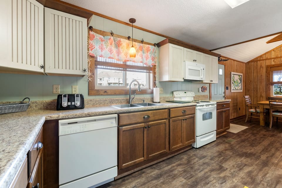 DU501: Hostetler | Kitchen