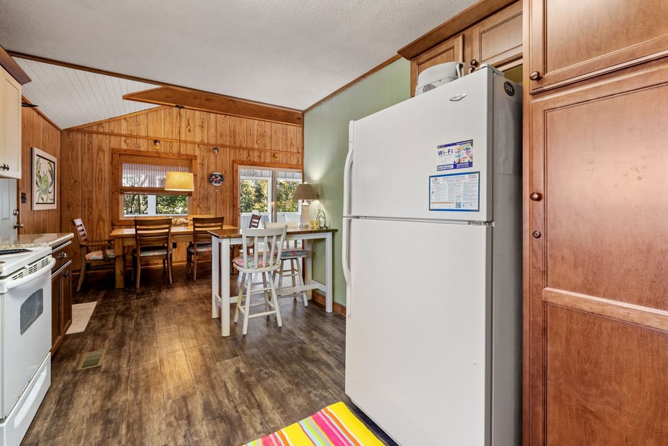 DU501: Hostetler | Kitchen