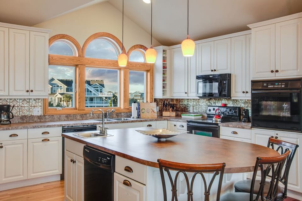 OSA05: Phoenix Rising | Top Level Kitchen