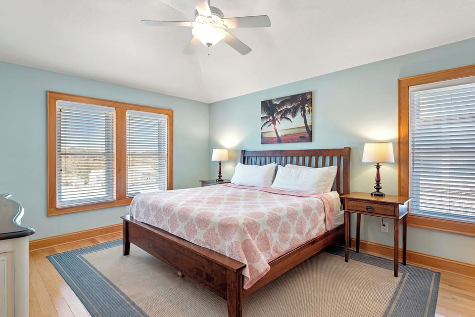 SN05: Pompano | Top Level Bedroom 8