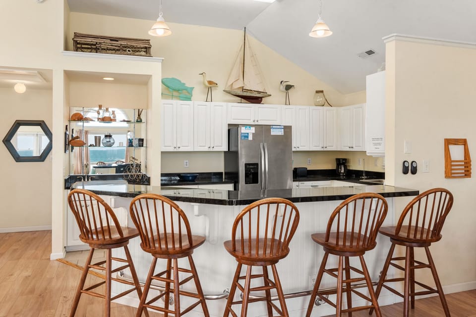 SN21: Turtles Roost | Top Level Kitchen