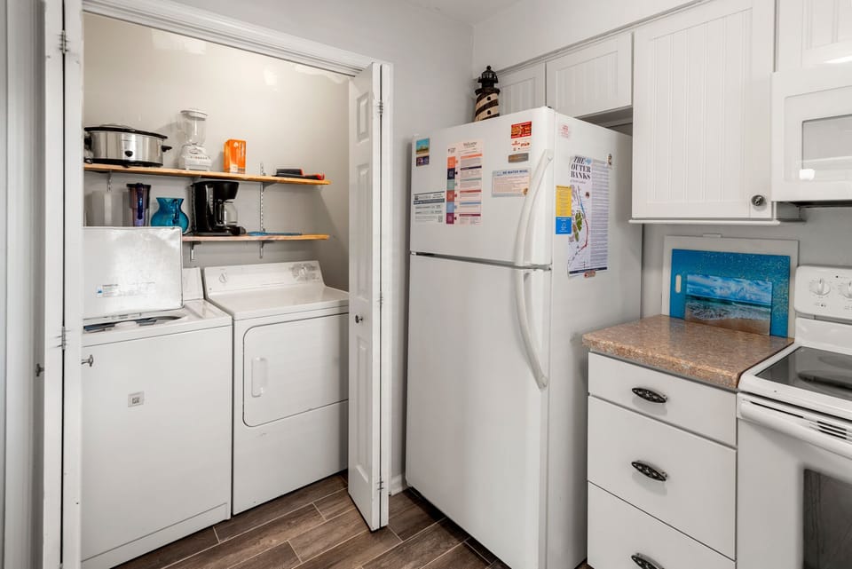VJ2: Villas J2 | Bottom Level Kitchen w/ Laundry Area
