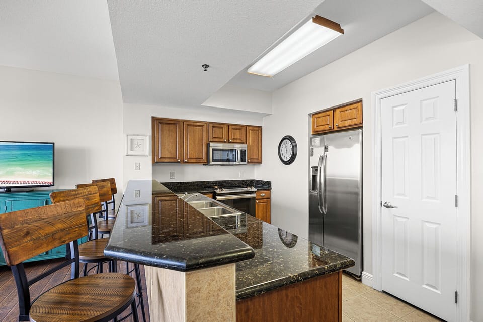 Ariel Dunes II 1506 Kitchen Alt