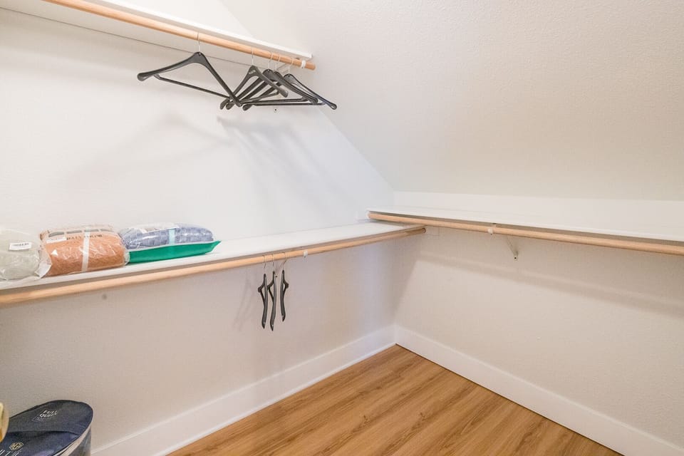 Large walk in closet.