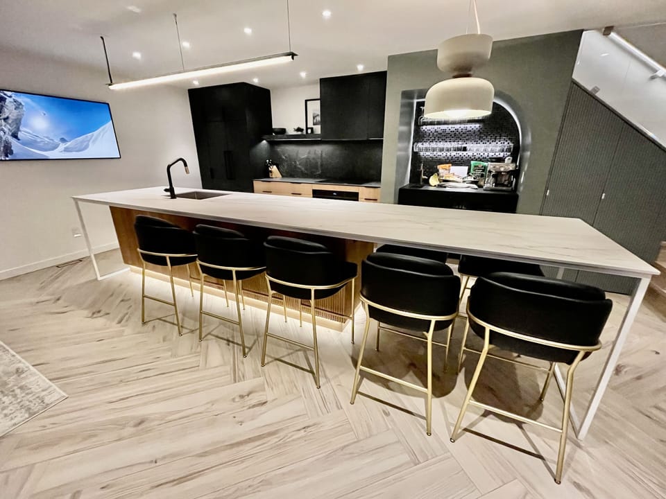The stunning gourmet kitchen is even better in person. 