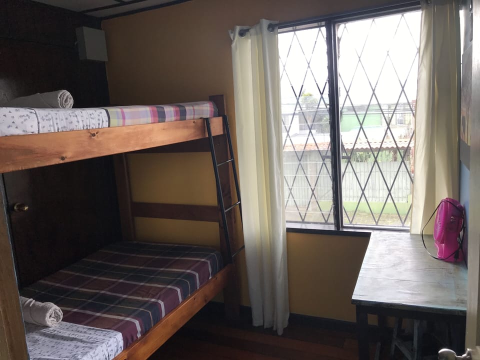 Basic Twin Room | Free WiFi, bed sheets