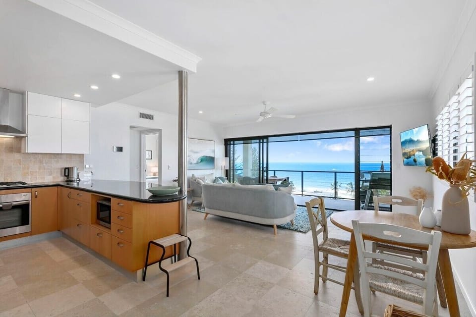 Kitchen/Living/Dining/Ocean View