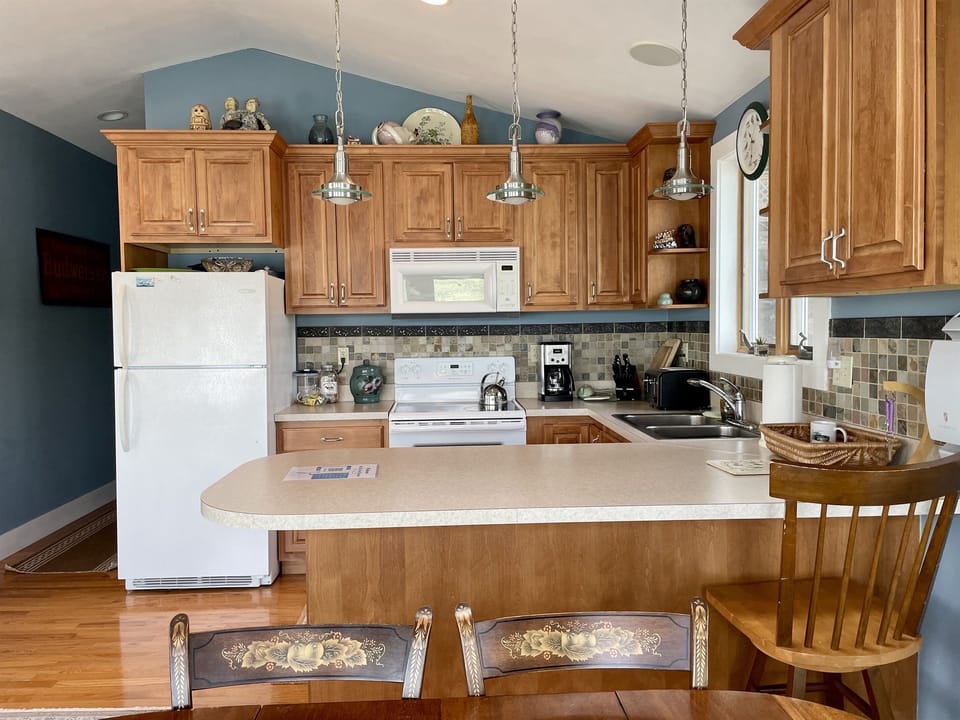 Boathouse kitchen