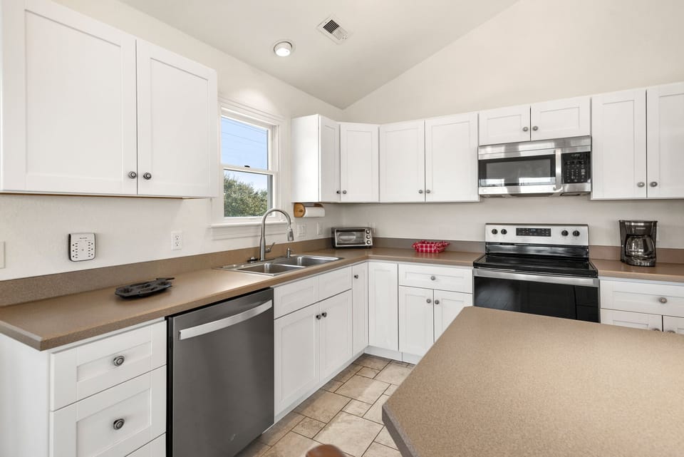 HK42: Boromacha | Top Level Kitchen