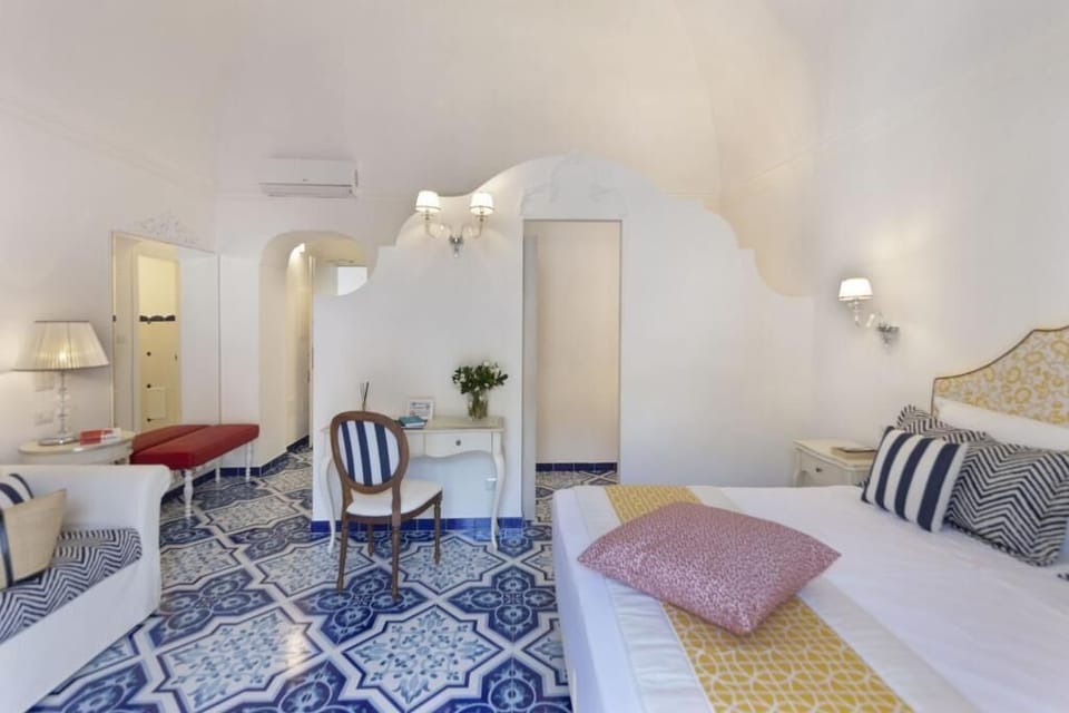 Luxury Room | Premium bedding, down comforters, minibar (some free items)