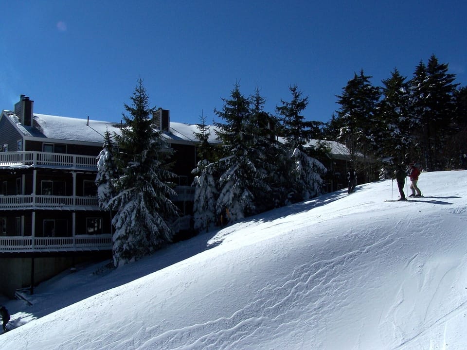 Slope Side Stemwinder 15 (unit on end, right side of picture) 