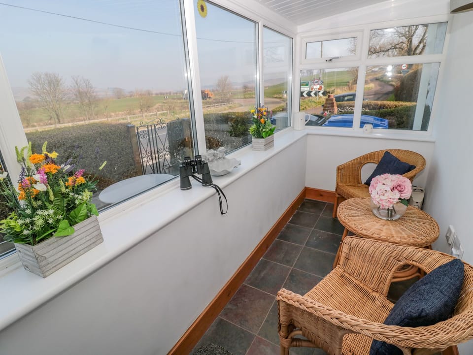 Cottage | Balcony