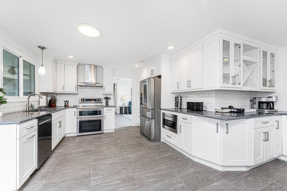 Spacious, modern kitchen
