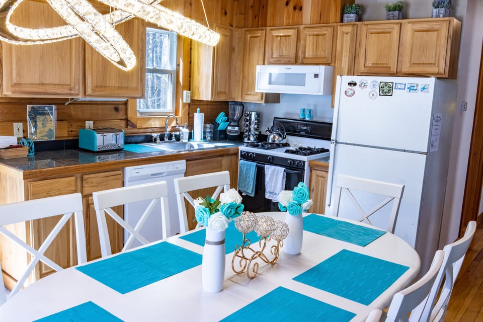 Enjoy meals from the dining area in the kitchen, or on the deck just outside