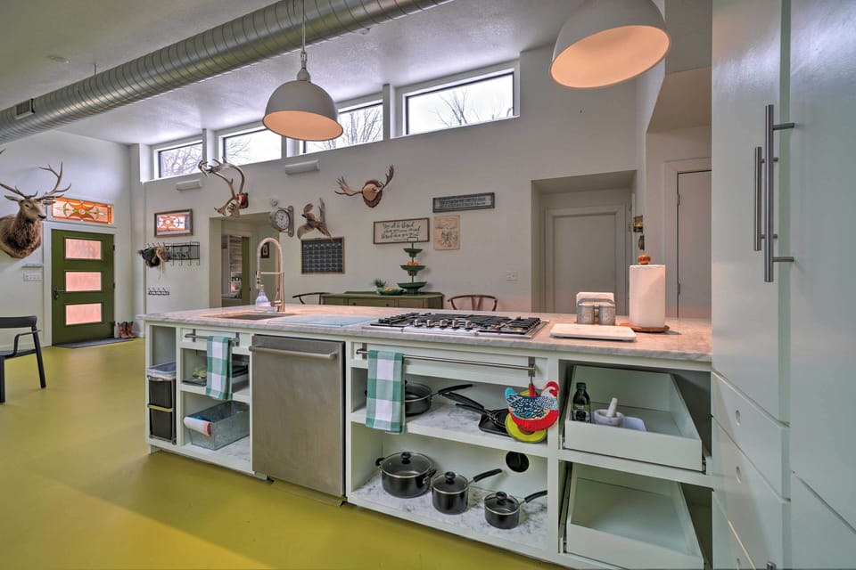 Kitchen | Multi-Use Oven | Toaster | Blender