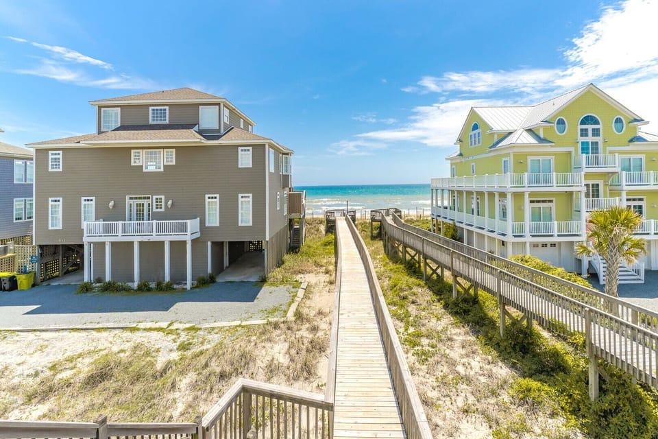 Walkway to Beach