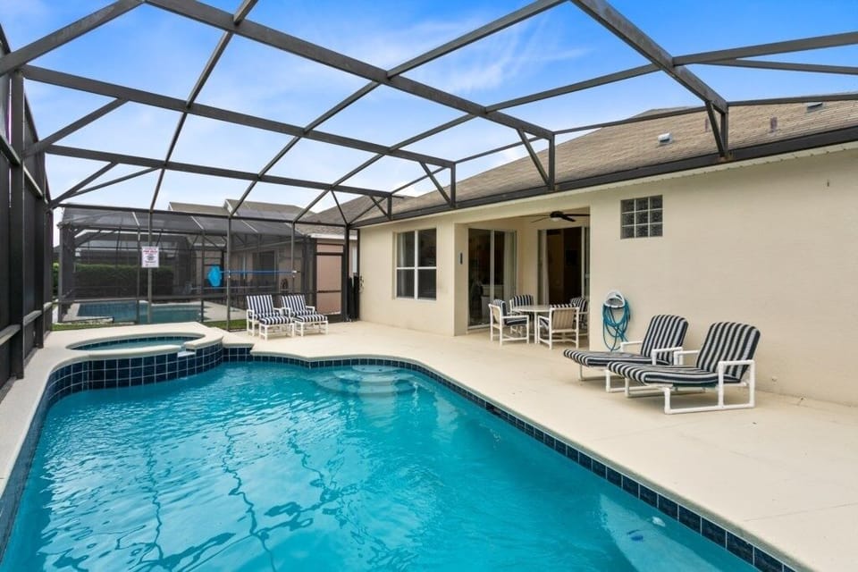 Villa, 4 Bedrooms | 4 bedrooms, desk, iron/ironing board, travel crib