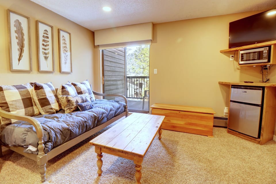 Studio | Interior