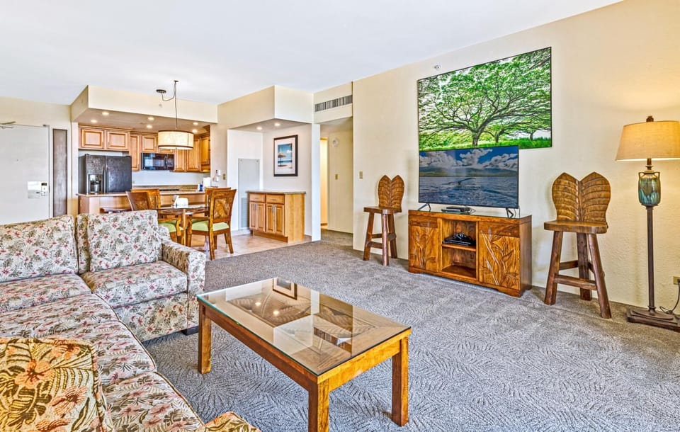     Beachy warmth and welcoming charm from every angle.