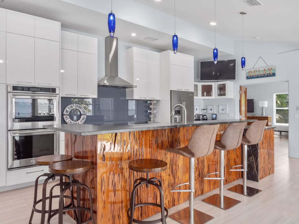 Main kitchen
