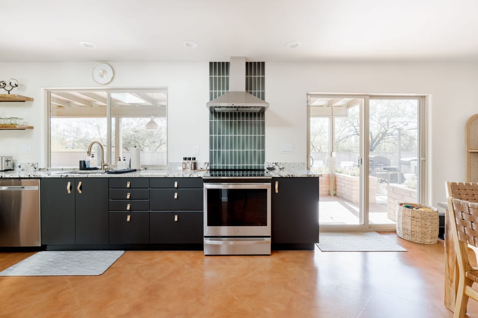 Prep meals while enjoying views of your private desert yard.
